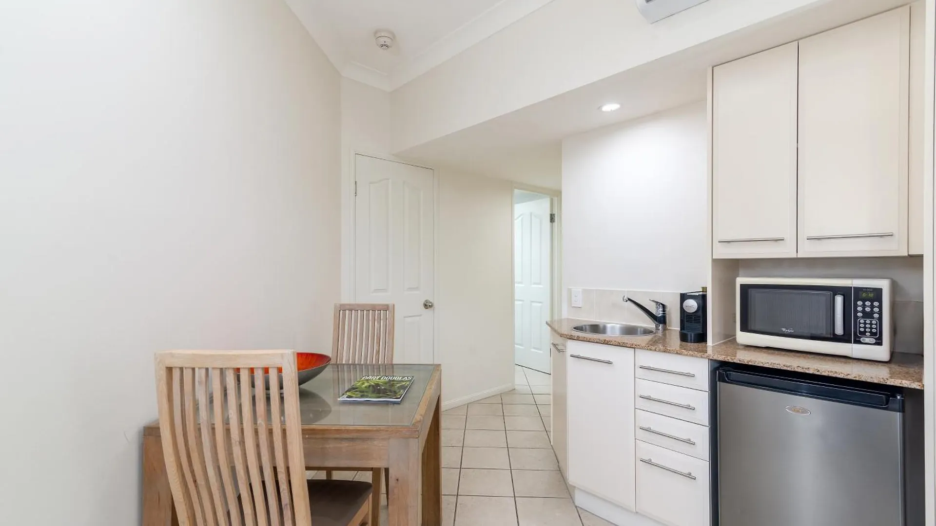 Meridian At Port Douglas - Adults Only 4*,  Australia