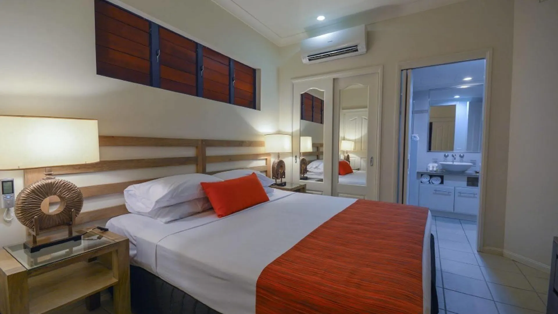 Meridian At Port Douglas - Adults Only Aparthotel